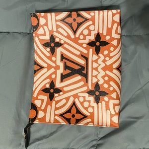 100% Authentic Louis Vuitton Crafty Toiletry Pouch 26.